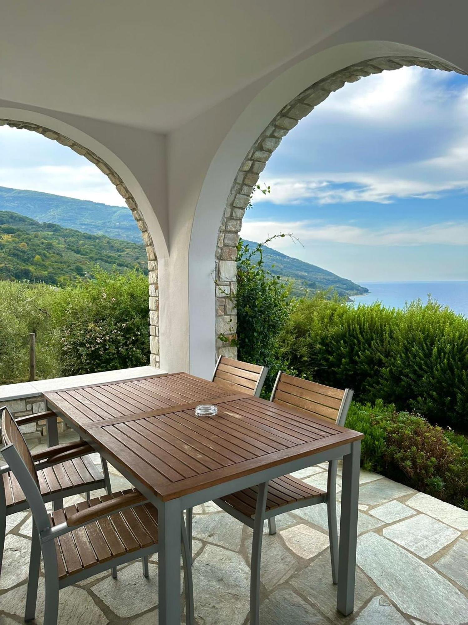 Moses Villa Khorevtón Exterior foto